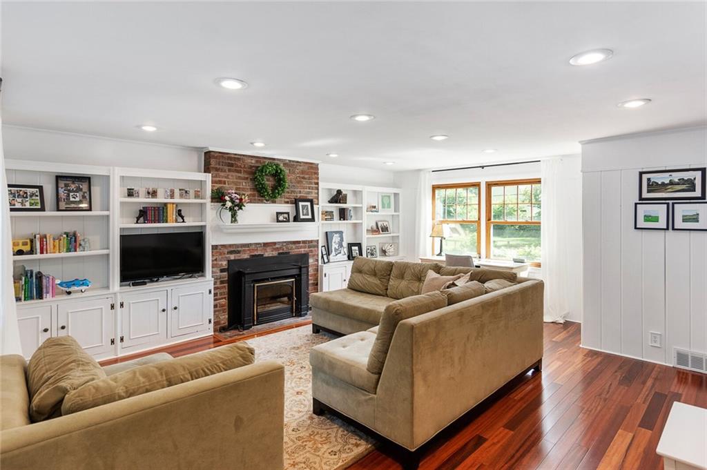 2130 Wynnedale Road Indianapolis, IN 46228 - Photo 6 of 27 Gallery Image 6