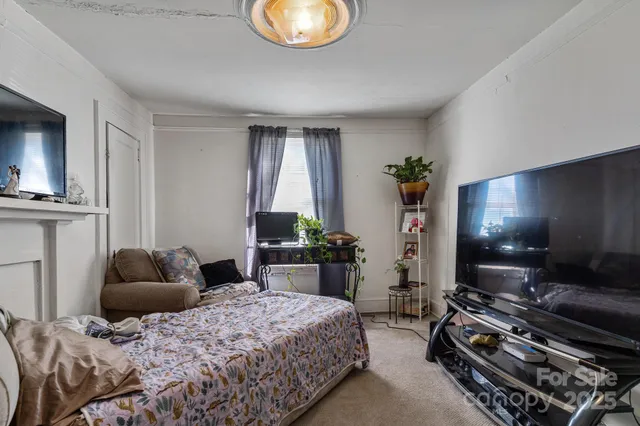 $260,000 | 114 Norwood Drive, Charlotte, NC 28208