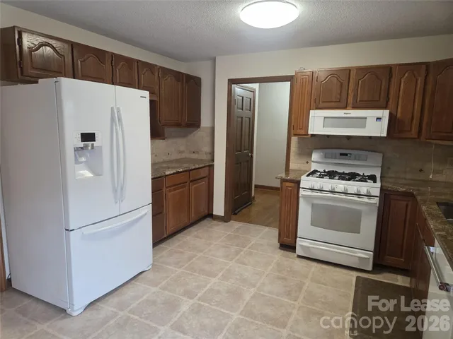 $3,200 | 1568 Triplett Road, Cleveland, NC 27013