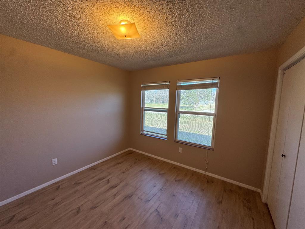 4207 Quail Ridge Court Granbury, TX 76049 - Photo 5 of 7