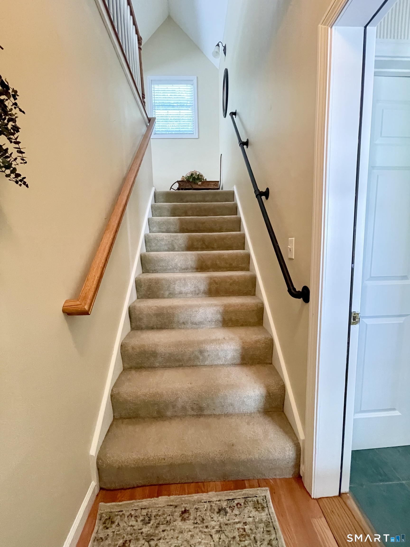 34 Spring Rock Road East Lyme, CT 06333 - Photo 16 of 38