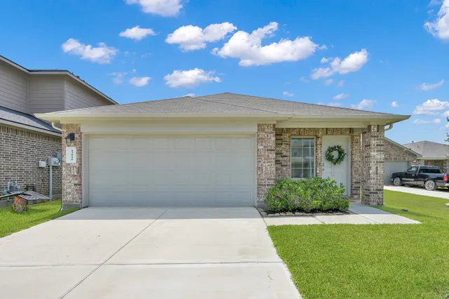 $245,000 | 13916 Great Pnes Court, Conroe, TX 77302