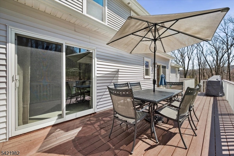 5 Jessica Place Randolph, NJ 07869 - Photo 30 of 36