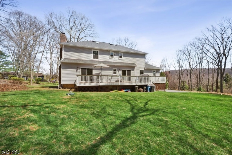 5 Jessica Place Randolph, NJ 07869 - Photo 32 of 36