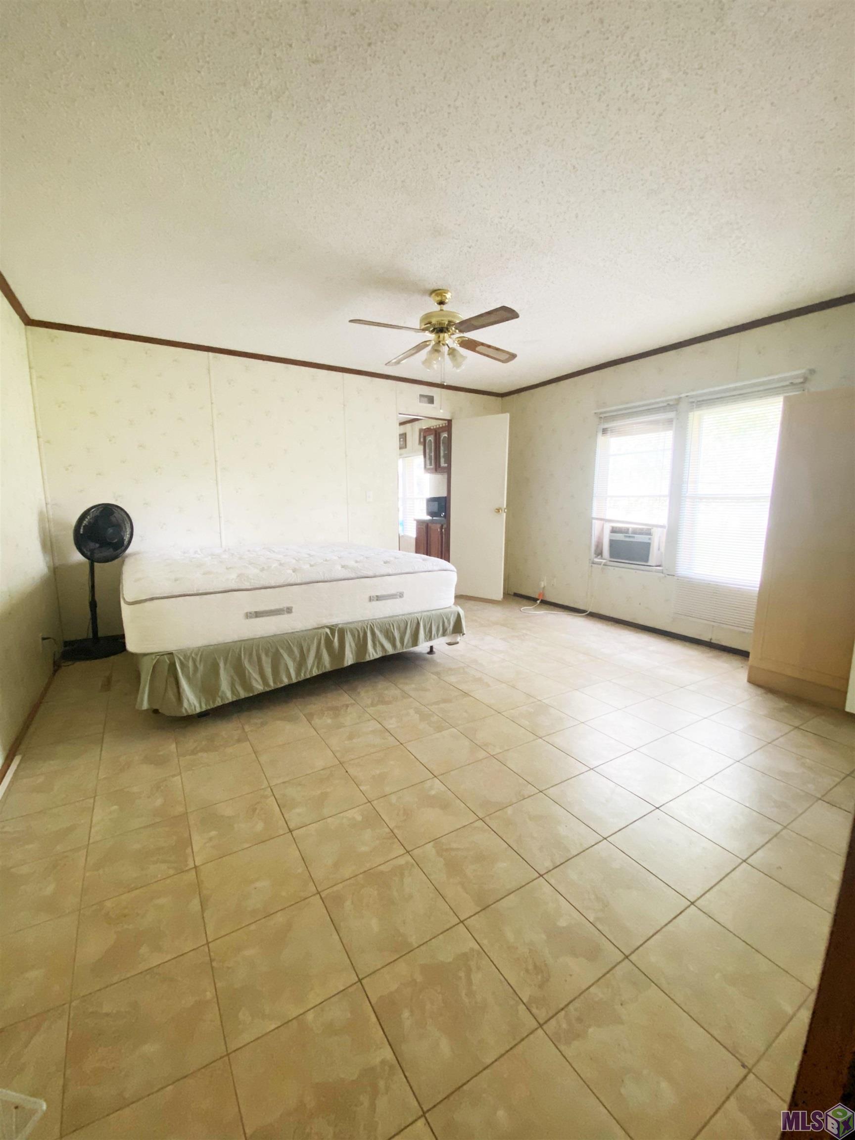 1568 Dr Beatrous Road Theriot, LA 70397 - Photo 9 of 13