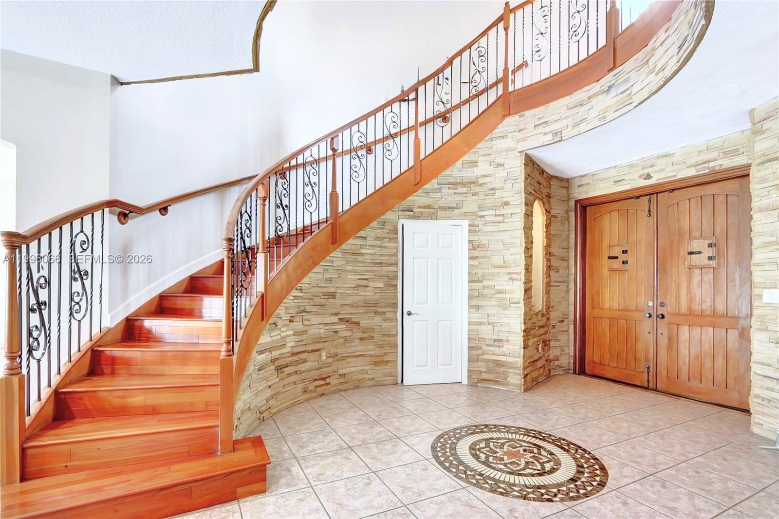 6502 Southwest 162nd Court Miami, FL 33193 - Photo 3 of 20