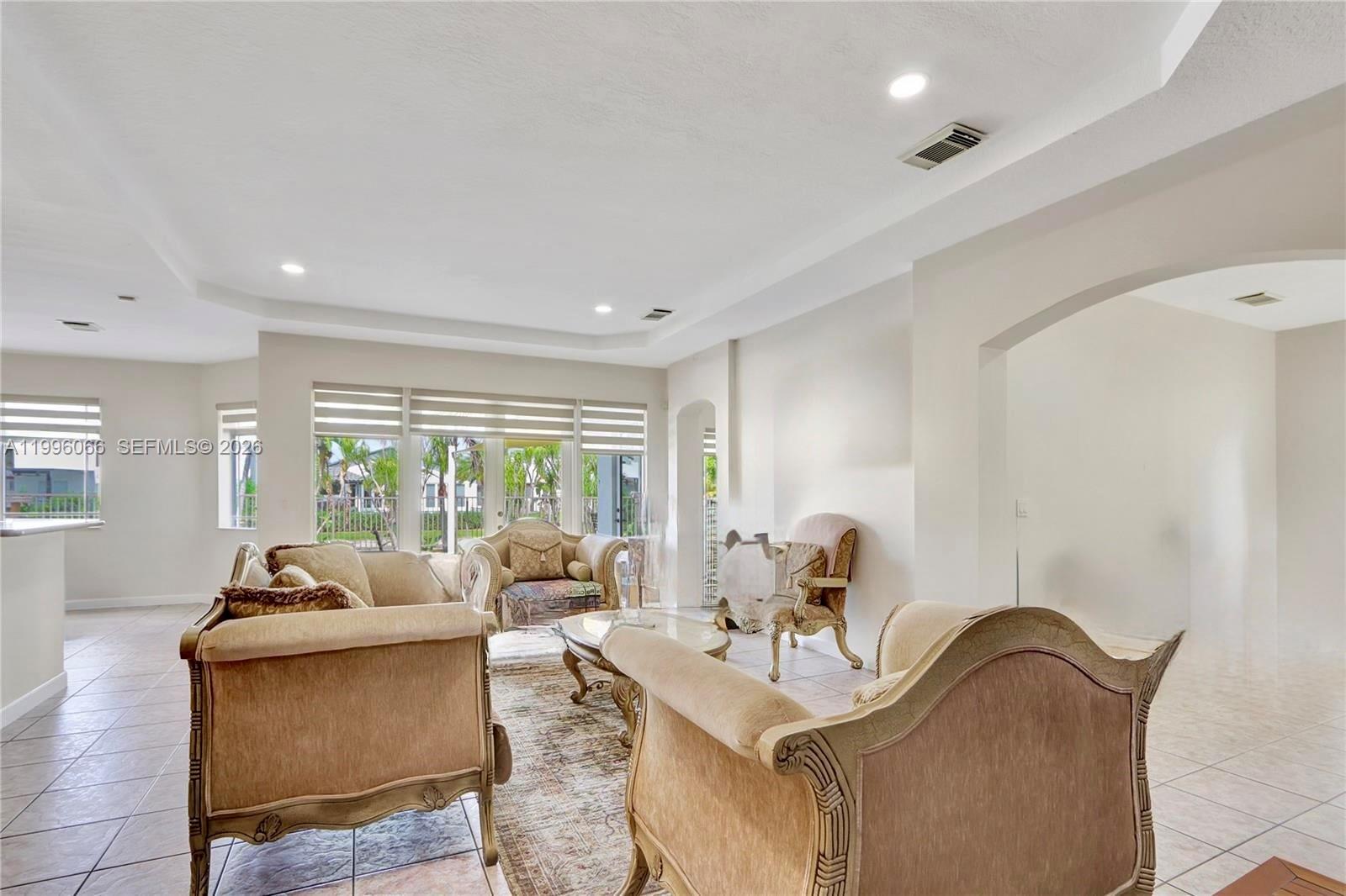 6502 Southwest 162nd Court Miami, FL 33193 - Photo 6 of 20