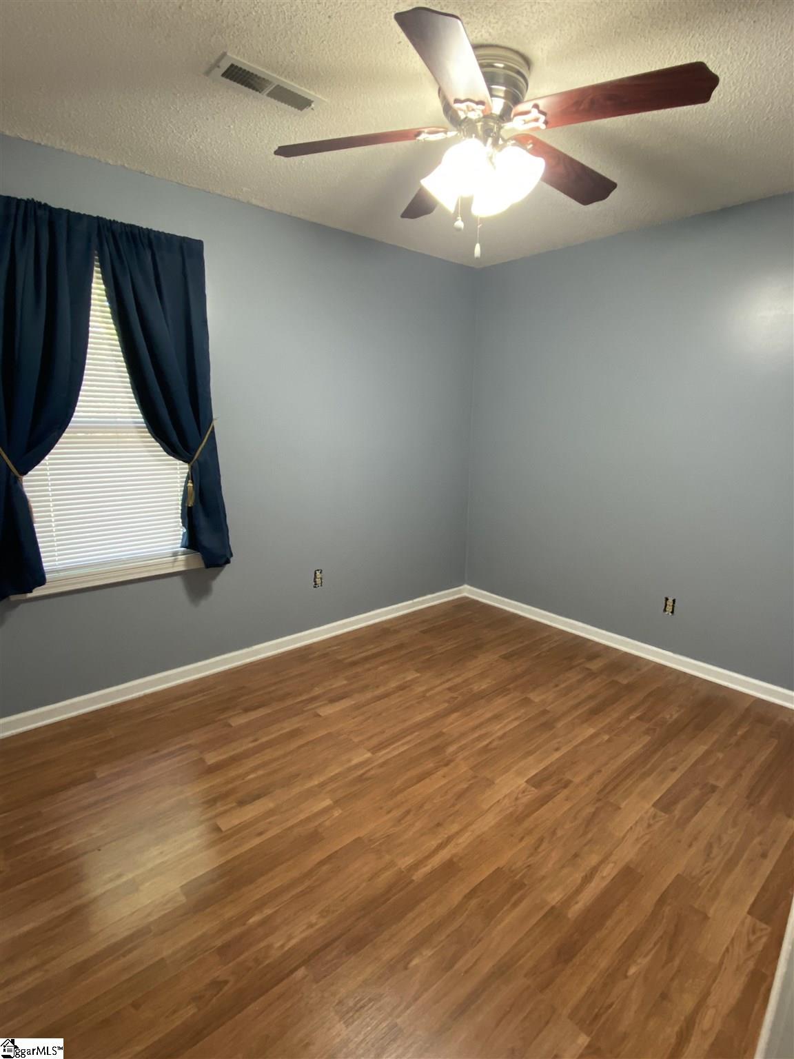 237 Ranier Drive Inman, SC 29349 - Photo 4 of 15