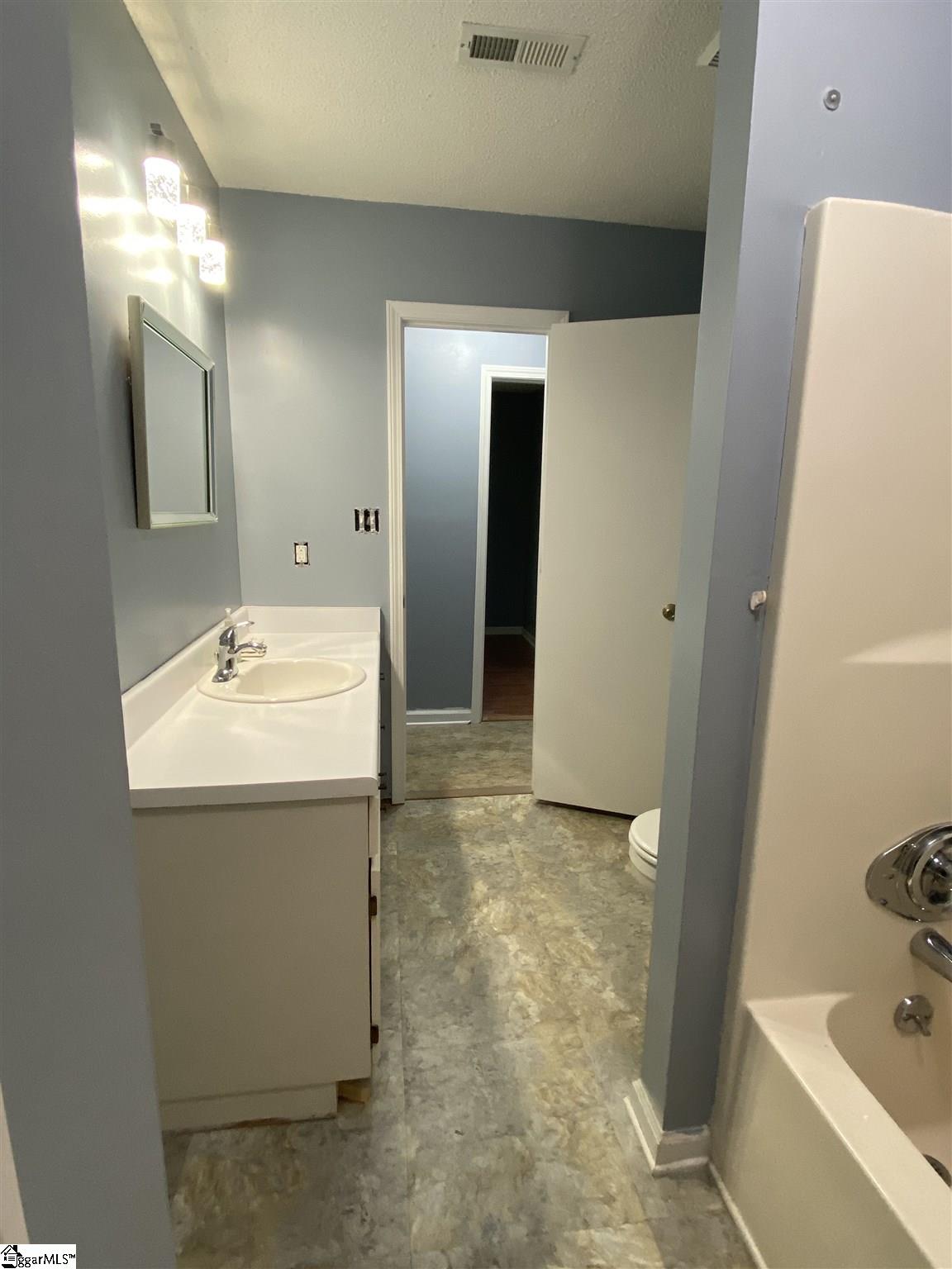 237 Ranier Drive Inman, SC 29349 - Photo 8 of 15