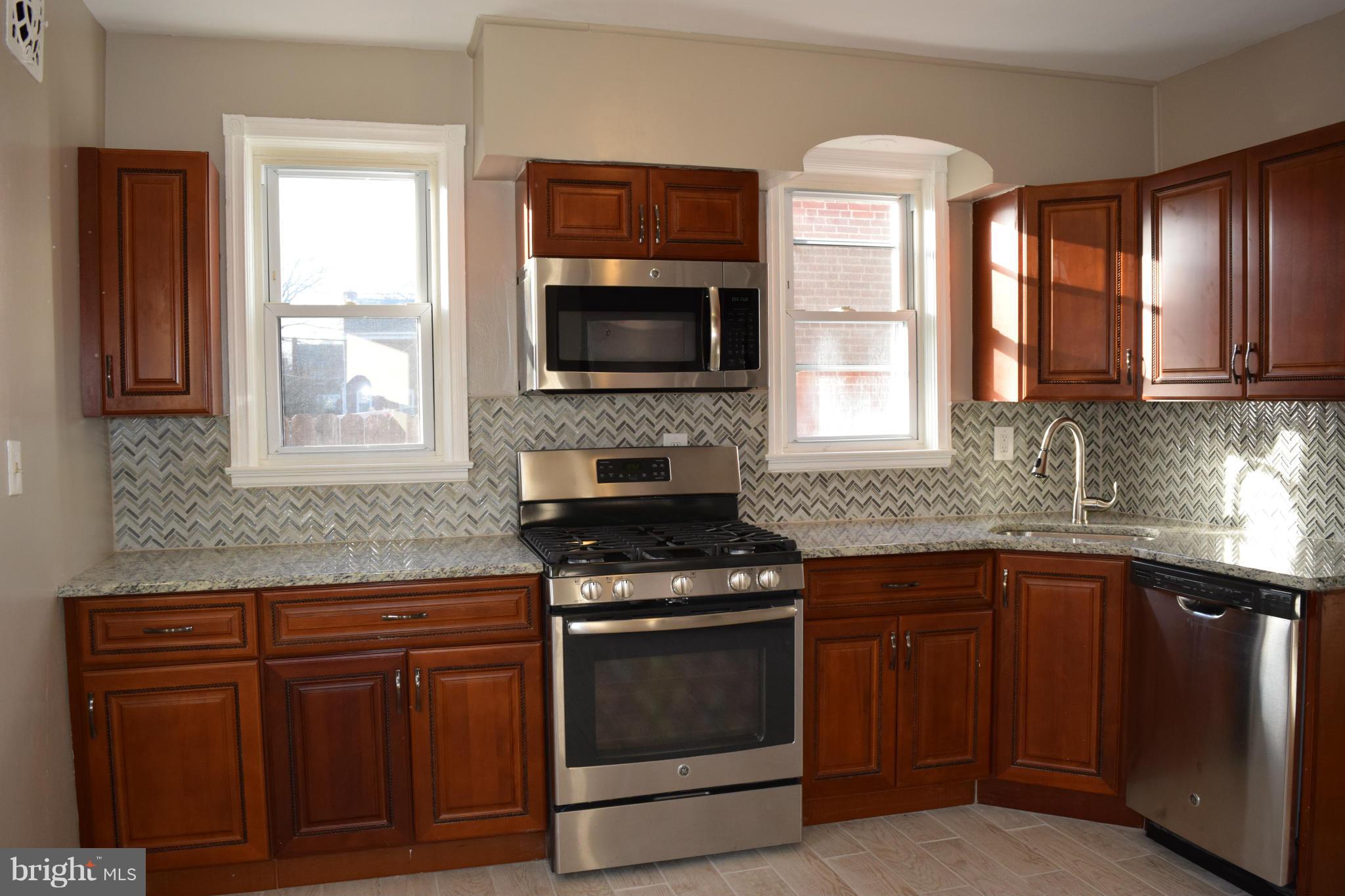 1509 Kingsway Road Baltimore, MD 21218 - Photo 7 of 28 Kitchen