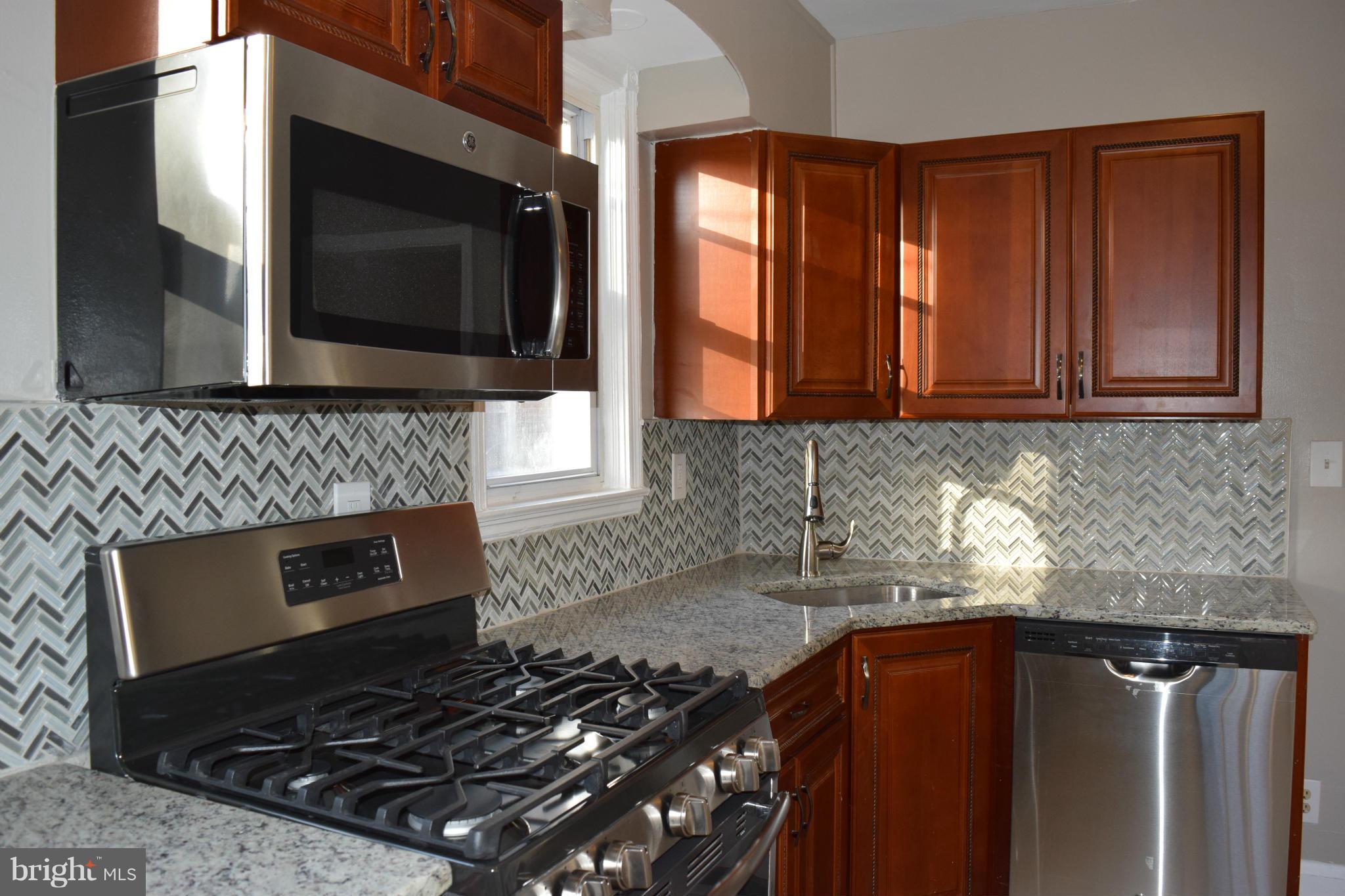 1509 Kingsway Road Baltimore, MD 21218 - Photo 8 of 28 Kitchen