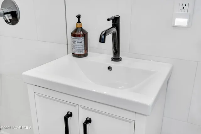 $7,995 | 1404 Oceanfront, Unit DOWN, Lavallette, NJ 08735