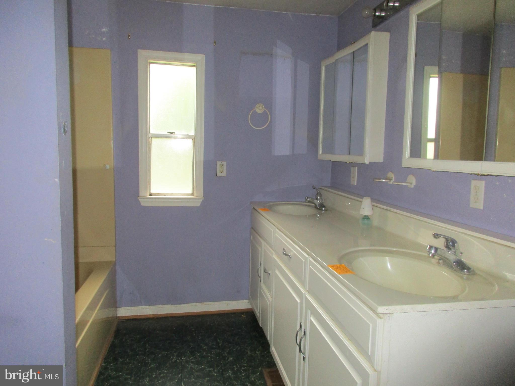 10931 Haughs Church Road Keymar, MD 21757 - Photo 22 of 29 Bath
