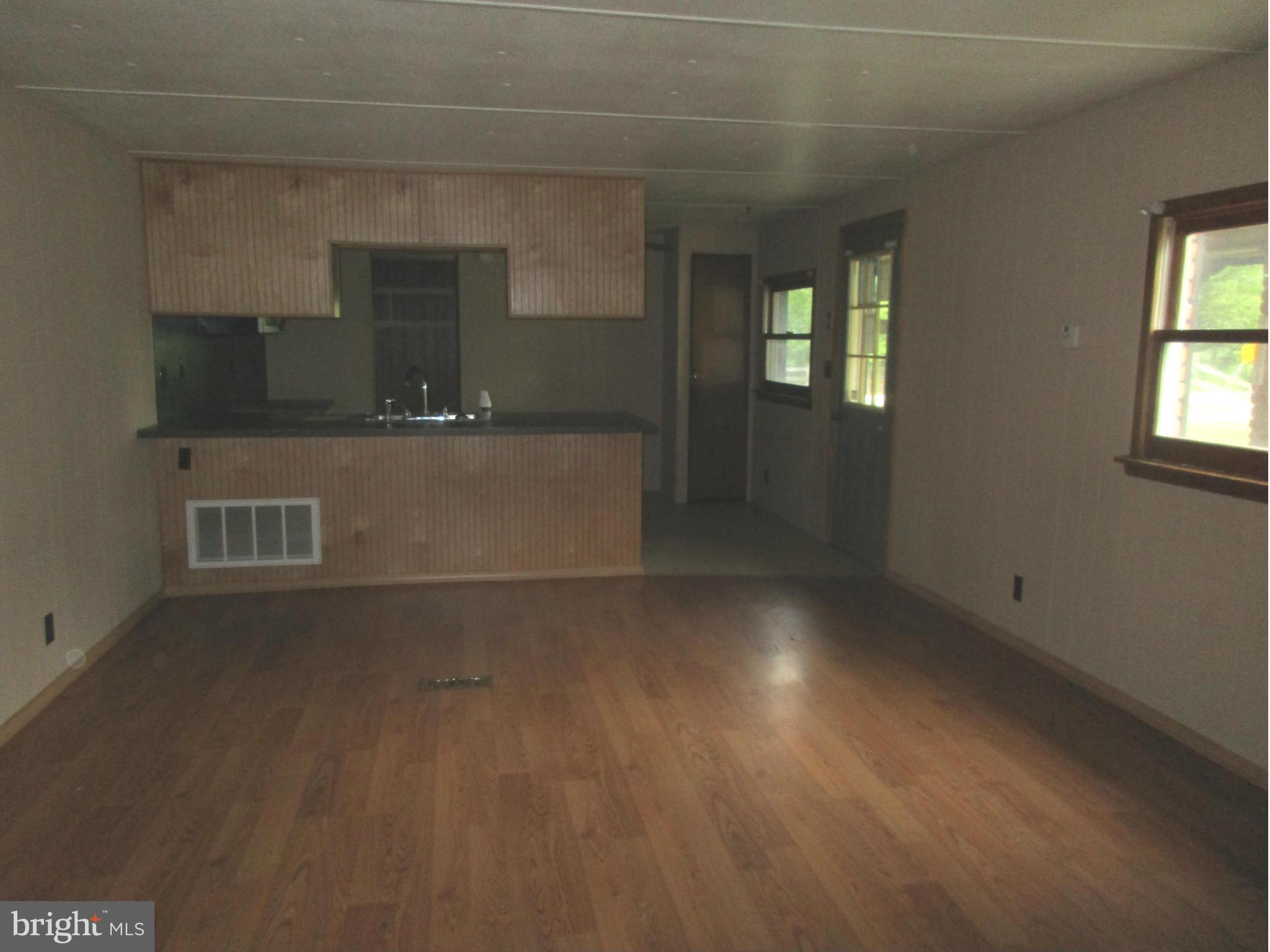 10931 Haughs Church Road Keymar, MD 21757 - Photo 24 of 29 Family Room