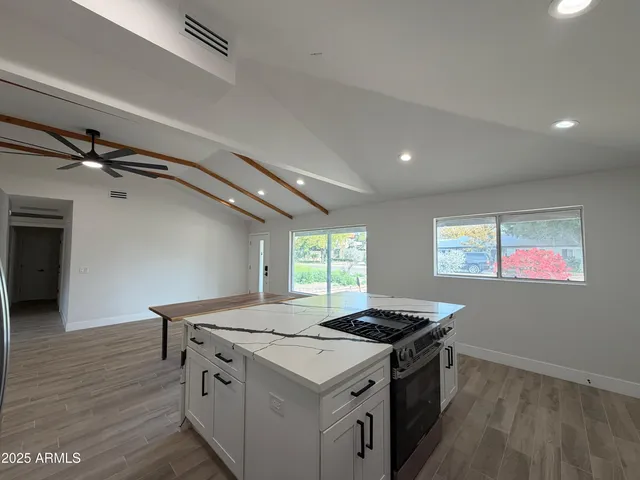 $5,000 | 6828 North 10th Avenue, Phoenix, AZ 85013