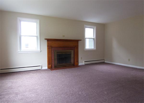 152 Cheyenne Road Springfield, MA 01109 - Photo 8 of 16