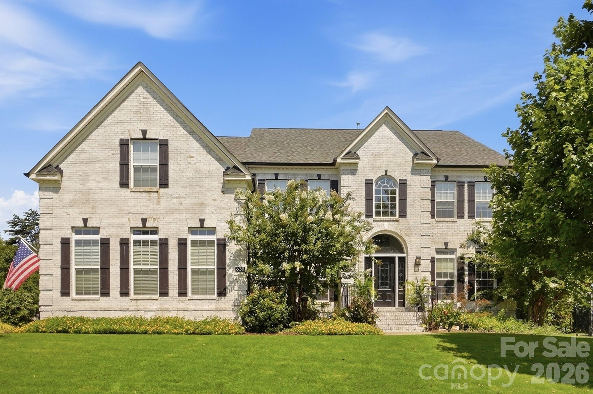 638 Reliance Court Tega Cay, SC 29708 - Photo 2 of 40 Gallery Image 2