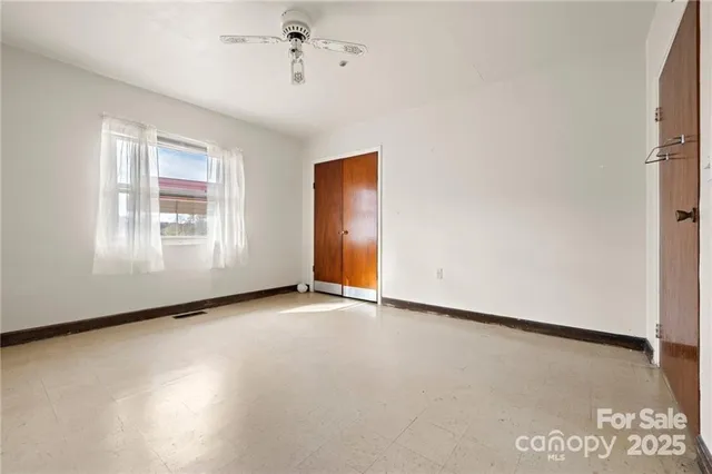 $295,000 | 324 Horn Bottom Road, Forest City, NC 28043