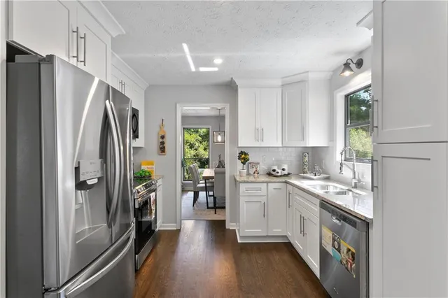 $2,850 | 4186 Nashoba Drive Northeast, Roswell, GA 30075