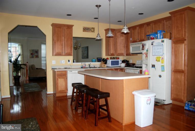 129 McClellan Drive Frederick, MD 21702 - Photo 2 of 10