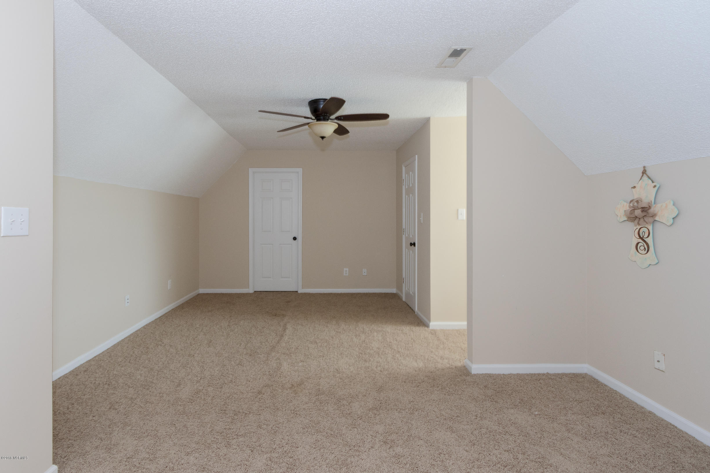 390 Futrell Road Richlands, NC 28574 - Photo 34 of 45 Loft