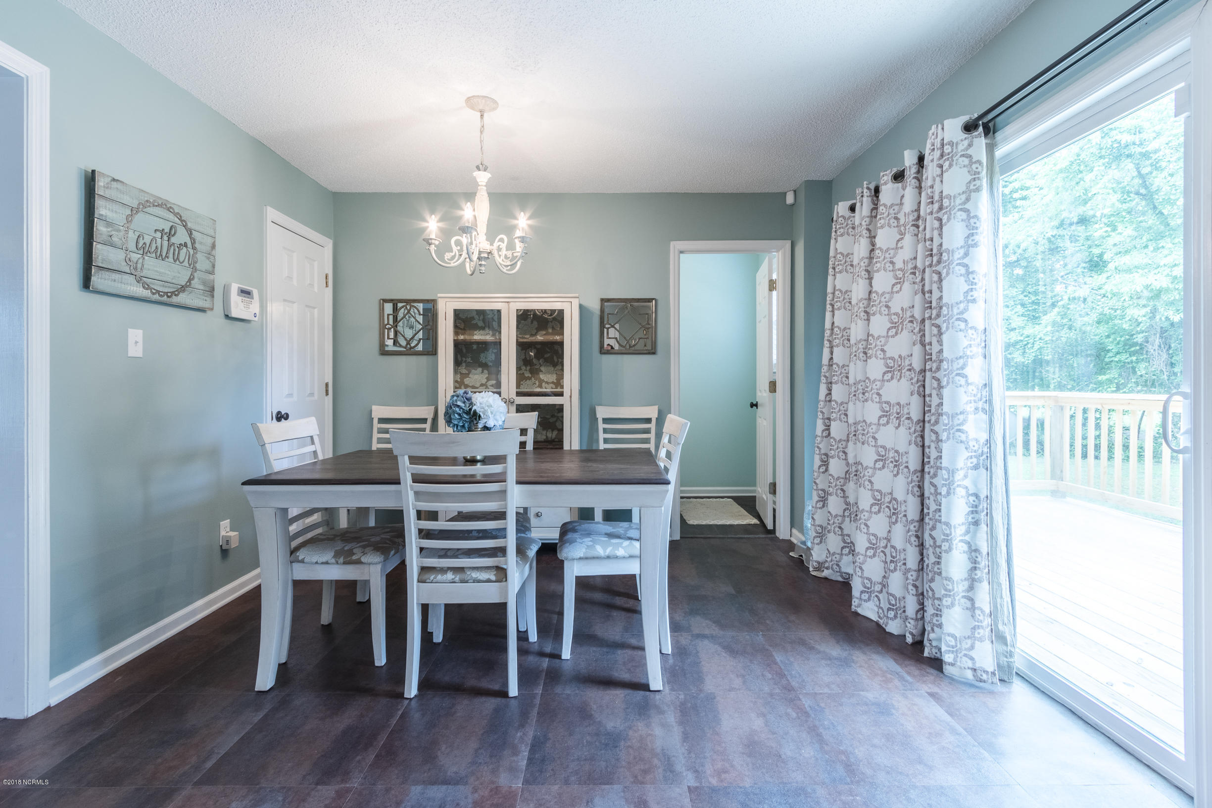 390 Futrell Road Richlands, NC 28574 - Photo 9 of 45 Dining