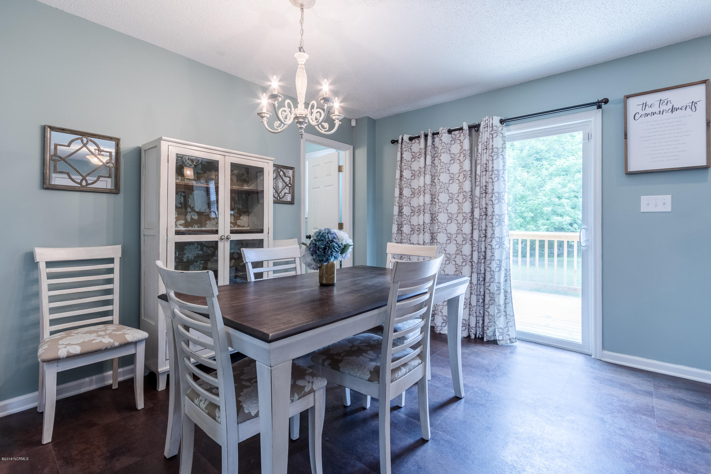 390 Futrell Road Richlands, NC 28574 - Photo 10 of 45 Dining