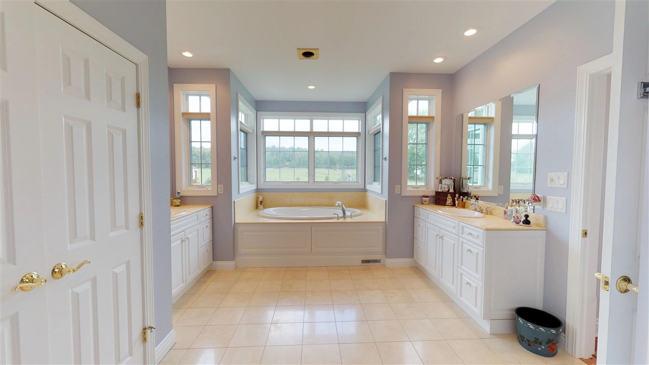 42 River Road Fairfax, VT 05454 - Photo 16 of 29