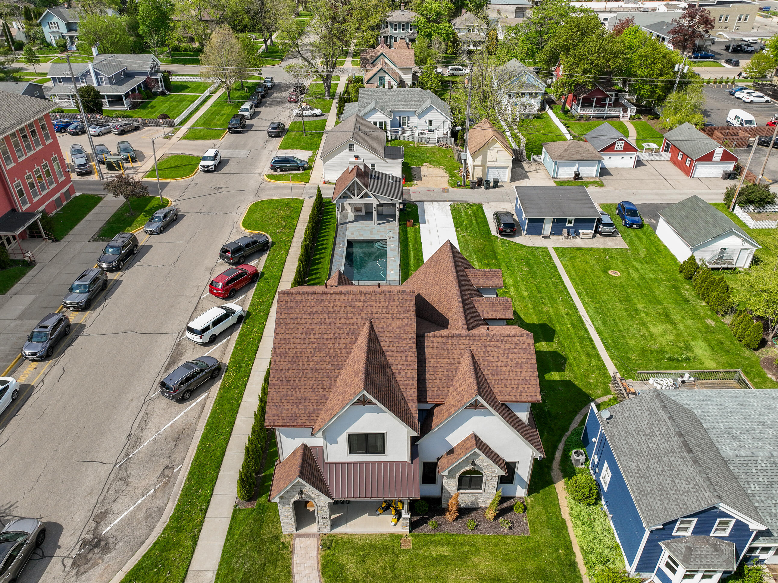 833 Wisconsin Street Lake Geneva, WI 53147 - Photo 51 of 57 833 Wisconsin St-7