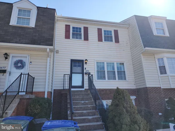 $2,600 | 1675 Ridgely Court, Unit 182, Crofton, MD 21114