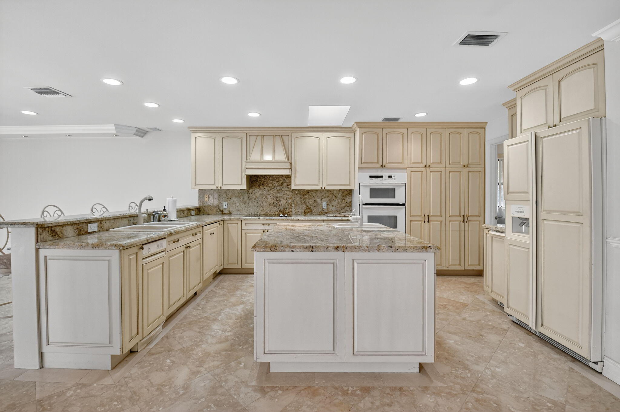 5884 Pinebrook Drive Boca Raton, FL 33433 - Photo 16 of 77 16-web-or-mls-022_DSC_7135