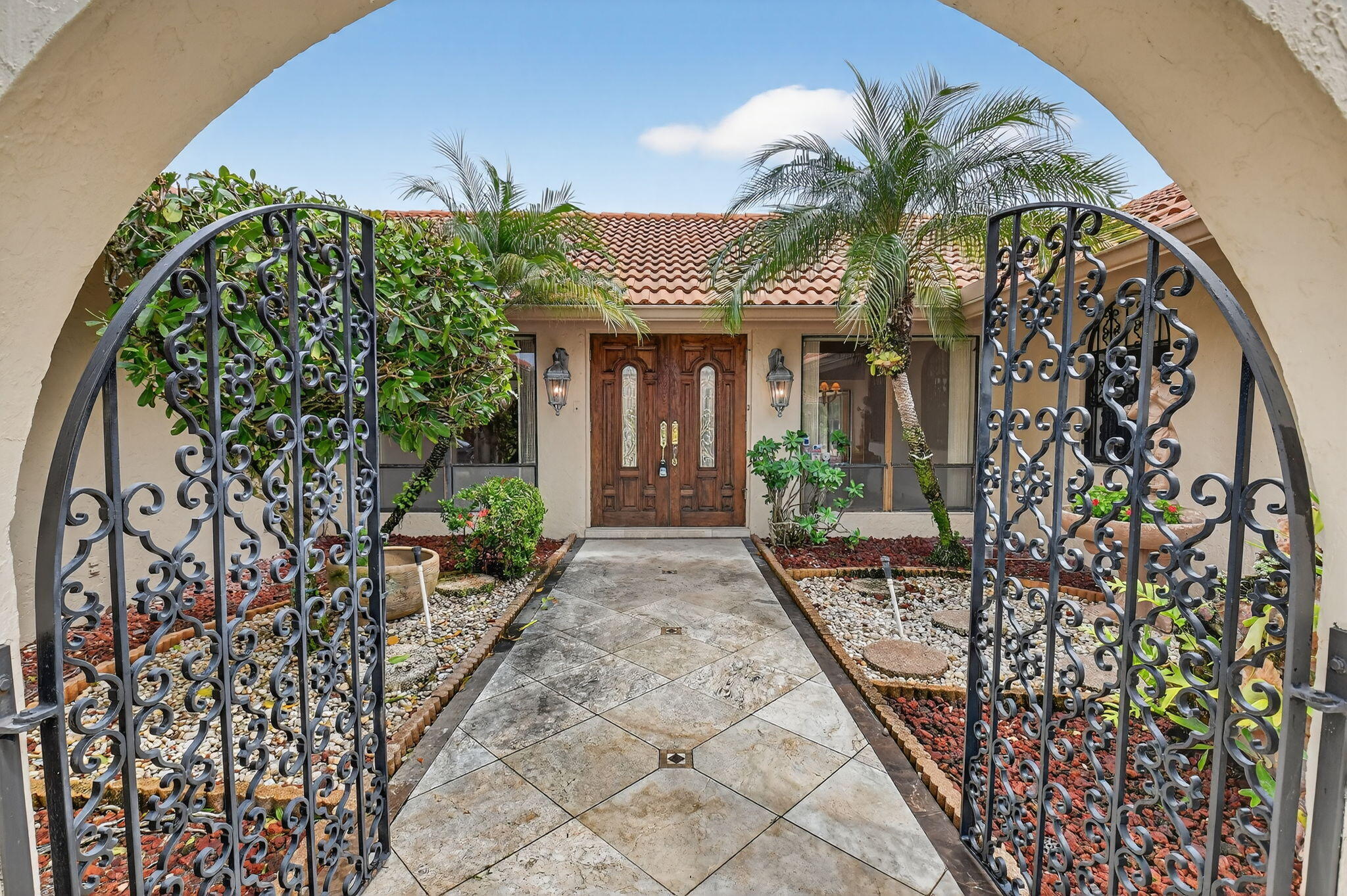 5884 Pinebrook Drive Boca Raton, FL 33433 - Photo 5 of 77 5-web-or-mls-011_DSC_7081