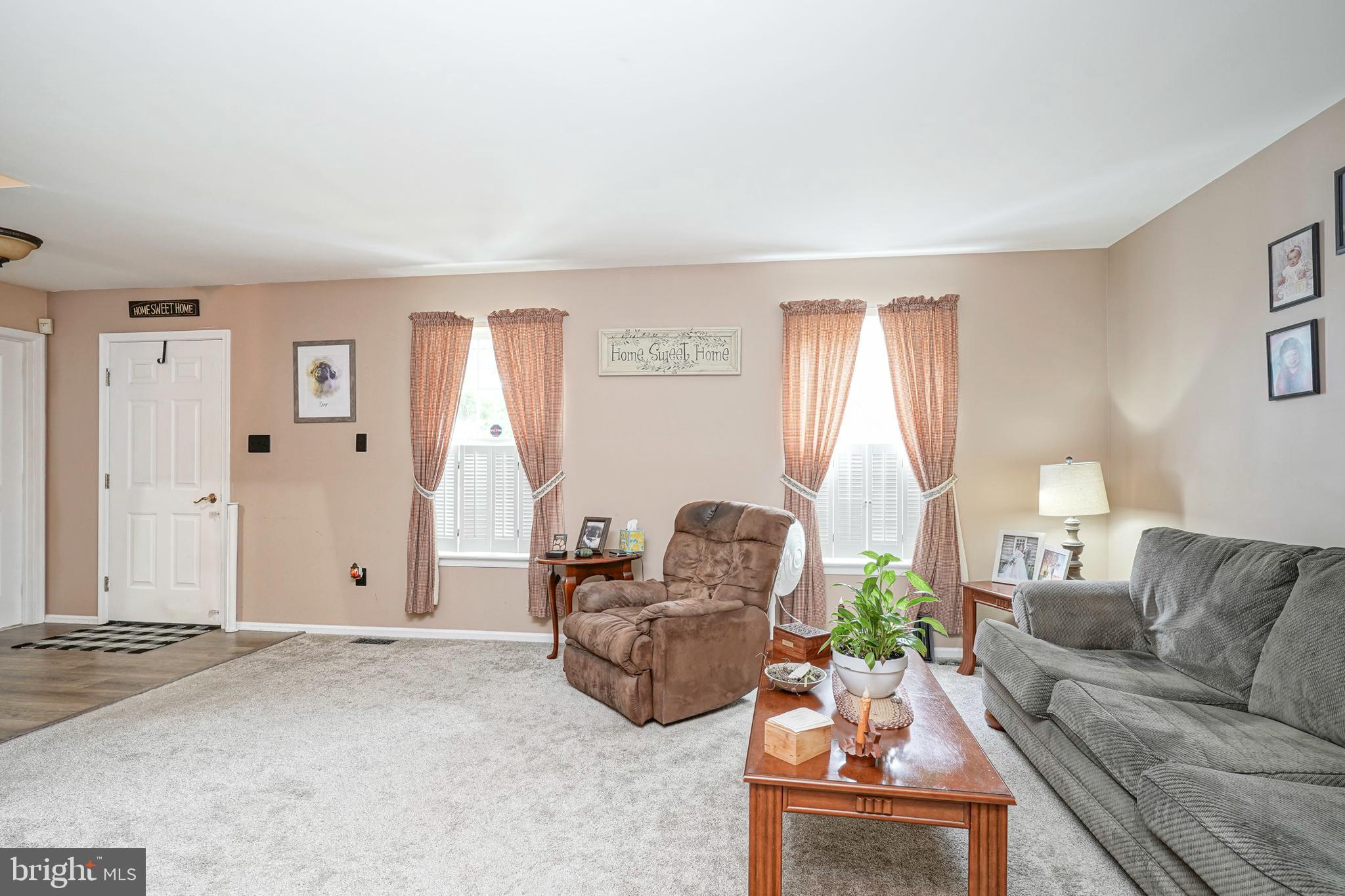 368 Sapling Way Atco, NJ 08004 - Photo 4 of 32