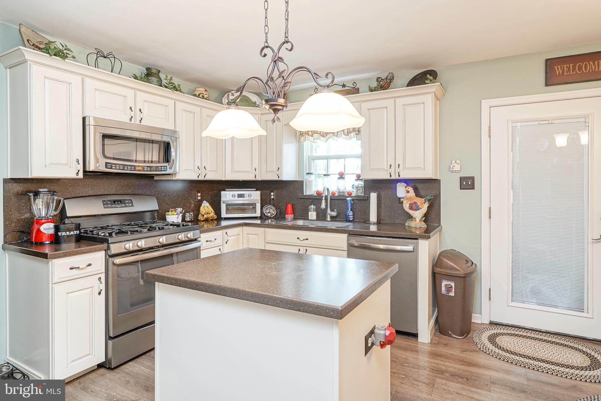 368 Sapling Way Atco, NJ 08004 - Photo 5 of 32