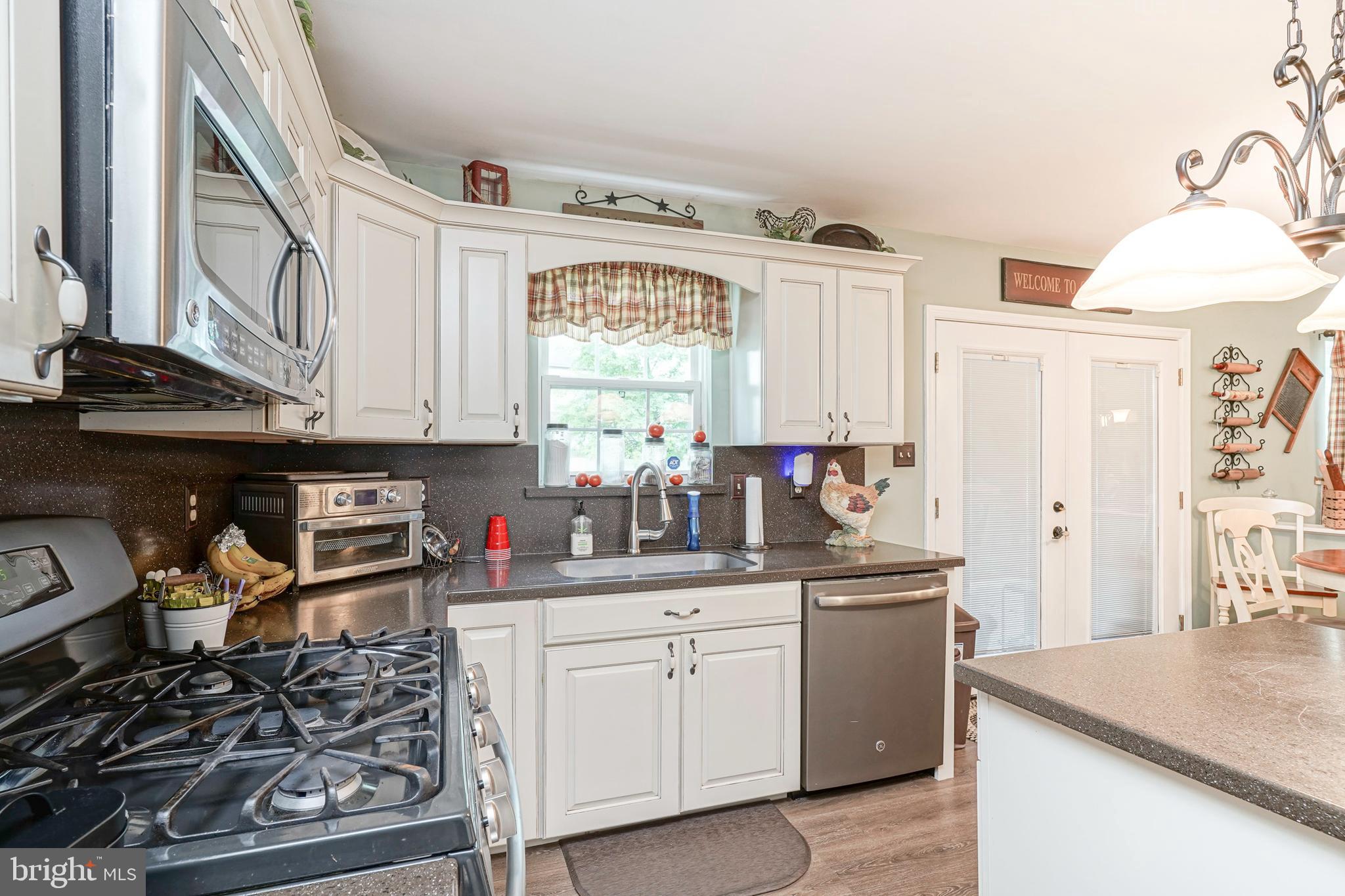 368 Sapling Way Atco, NJ 08004 - Photo 7 of 32