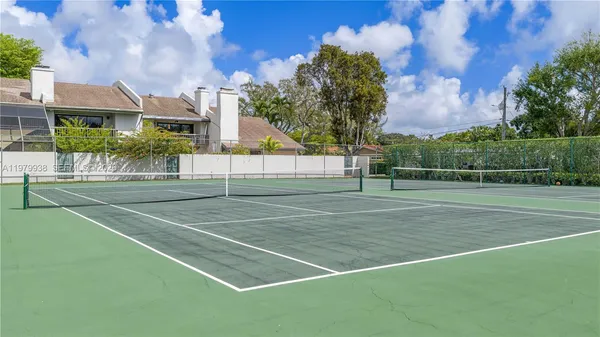 $849,500 | 7010 Southwest 66th Avenue, Unit 25, South Miami, FL 33143