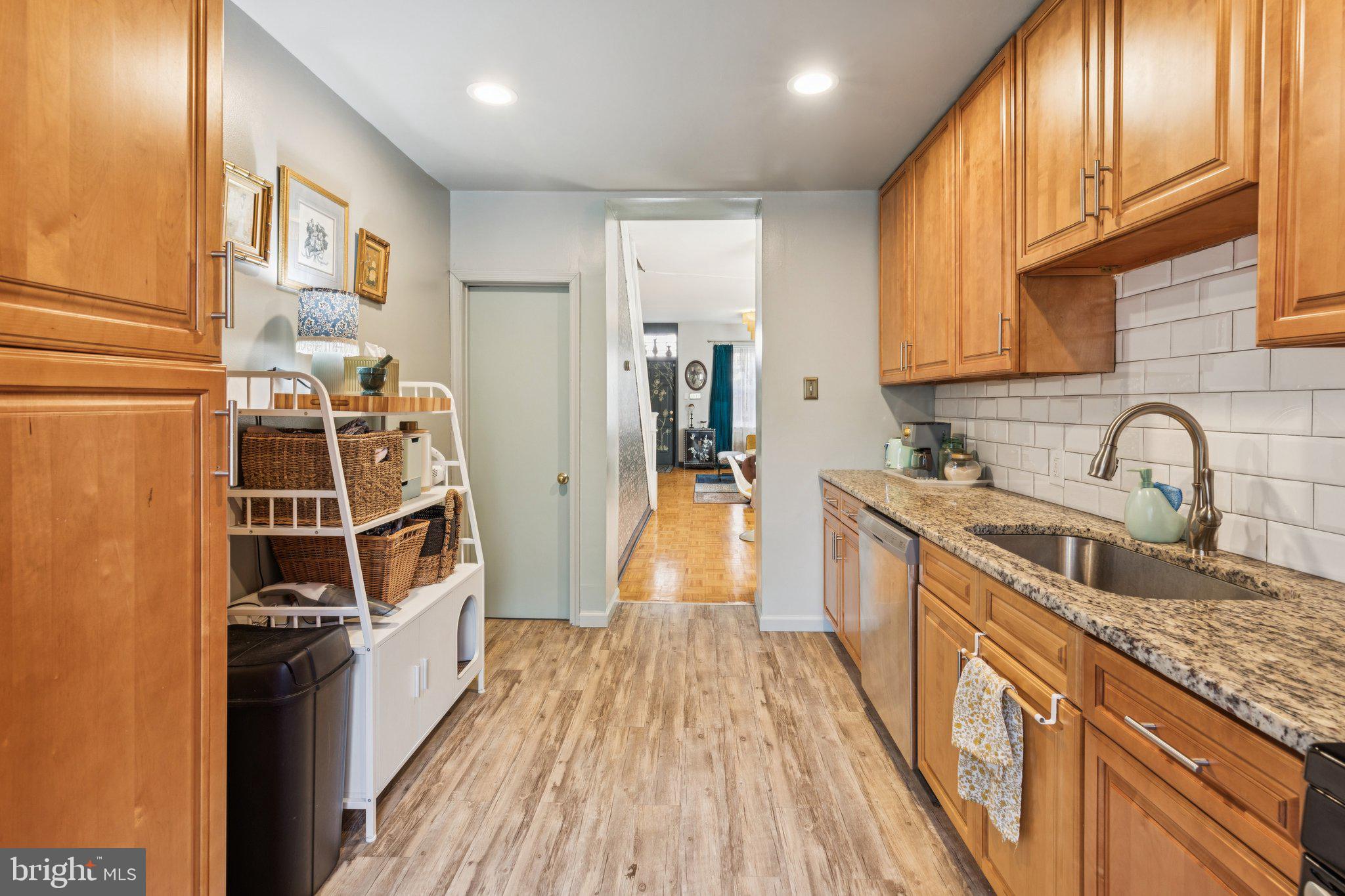 630 Durfor Street Philadelphia, PA 19148 - Photo 12 of 31