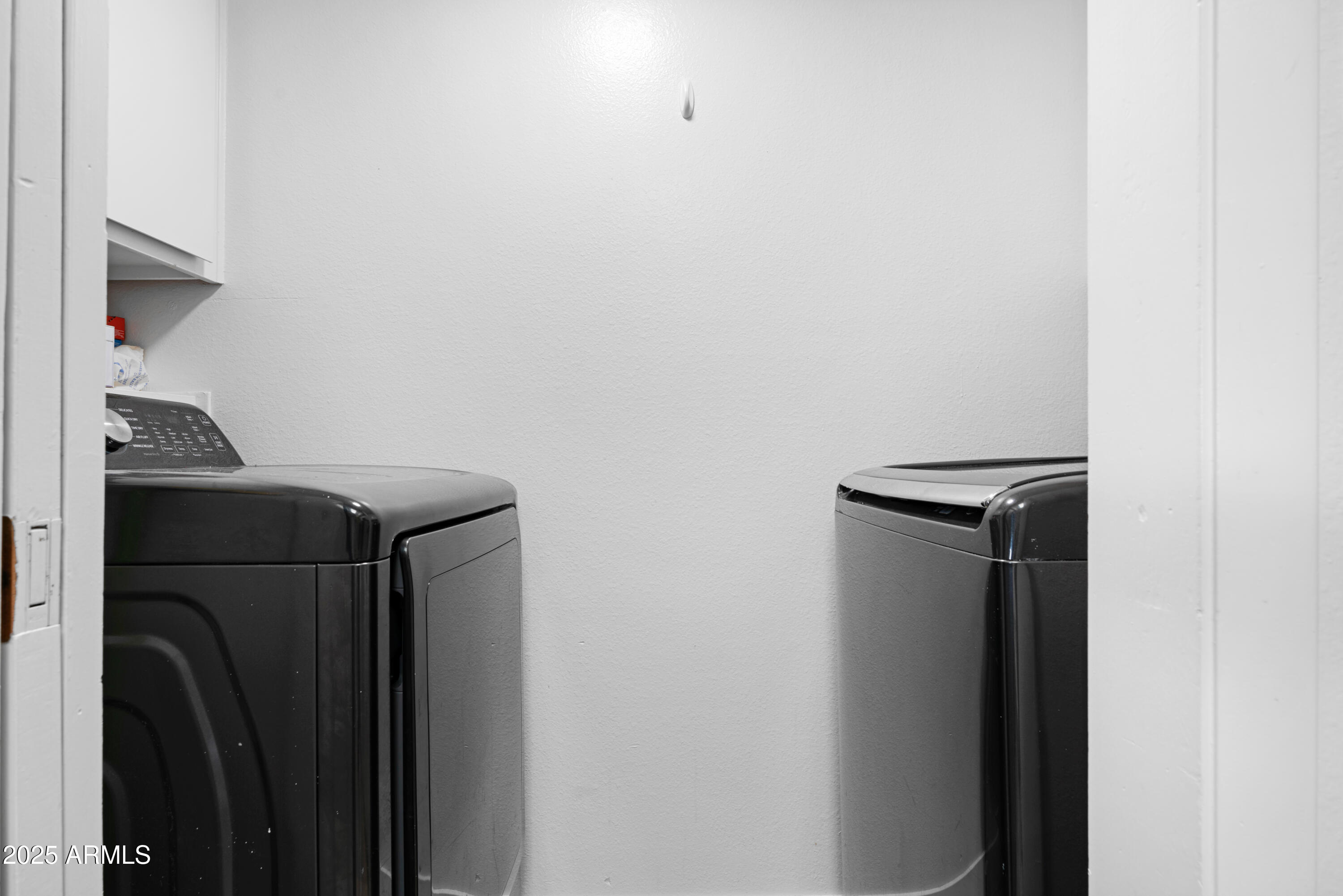 2042 West Elm Street Phoenix, AZ 85015 - Photo 31 of 35 a utility room with dryer and washer