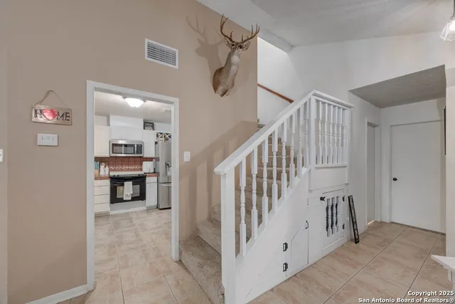 $255,000 | 115 Lee Cir Drive, Rockport, TX 78382