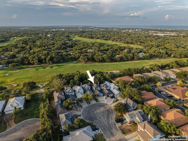 $255,000 | 115 Lee Cir Drive, Rockport, TX 78382