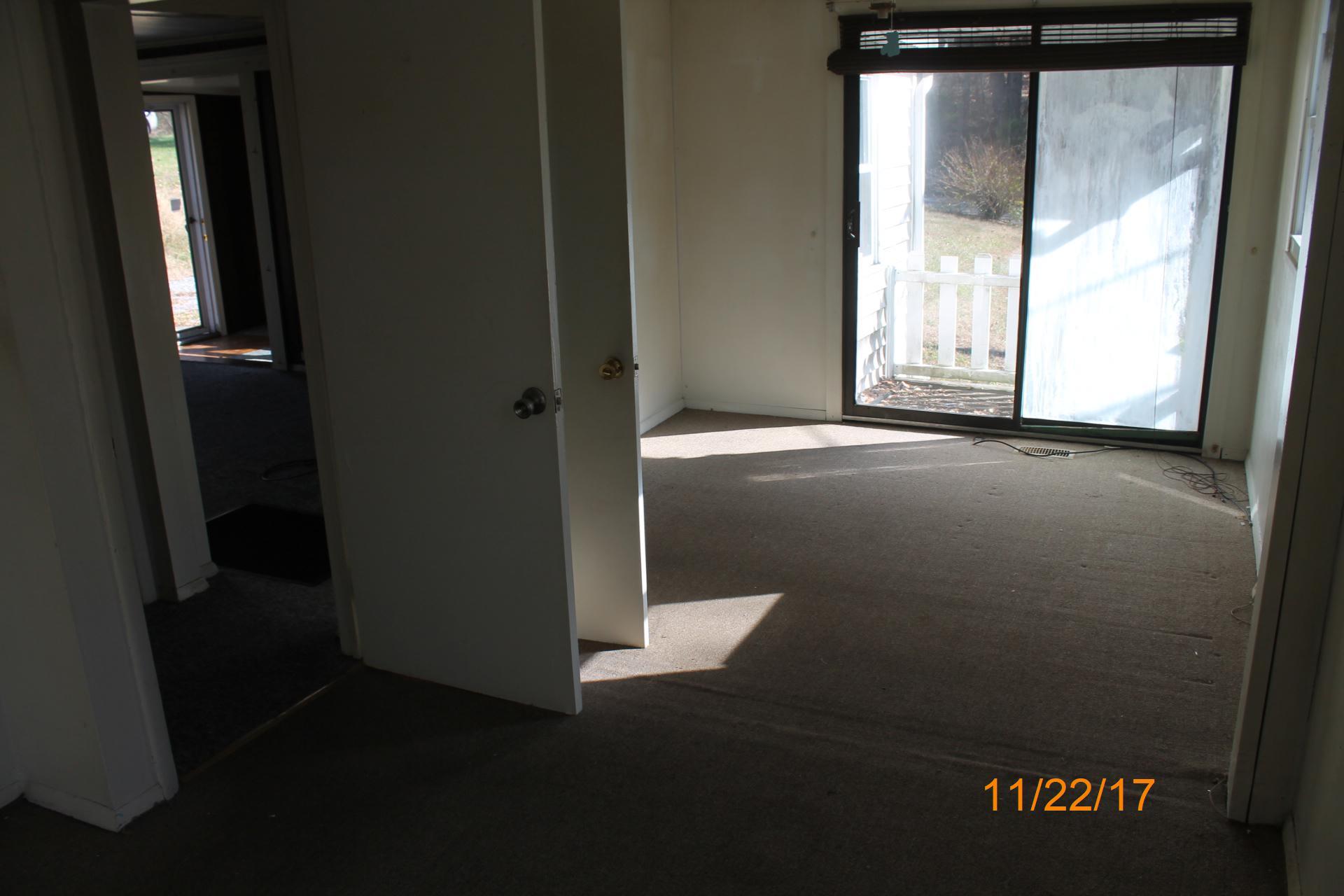 2810 Sha-Al Road Roanoke, VA 24014 - Photo 11 of 25 IMG_9116 dated