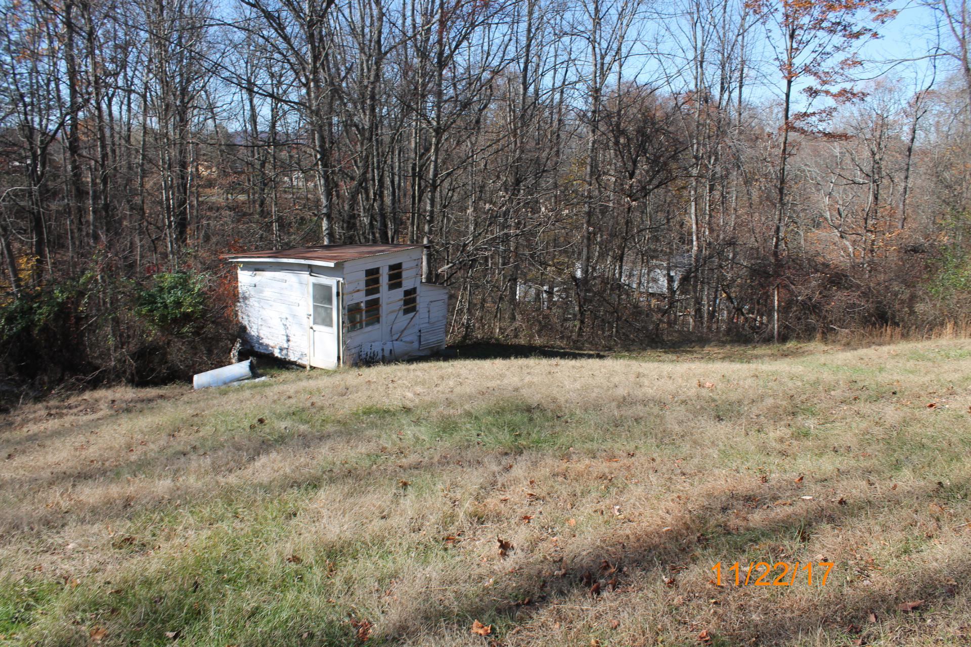 2810 Sha-Al Road Roanoke, VA 24014 - Photo 3 of 25 IMG_9081 dated