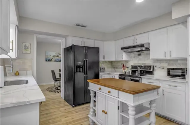 $3,200 | 1709 Elk Grove Drive, Richardson, TX 75081