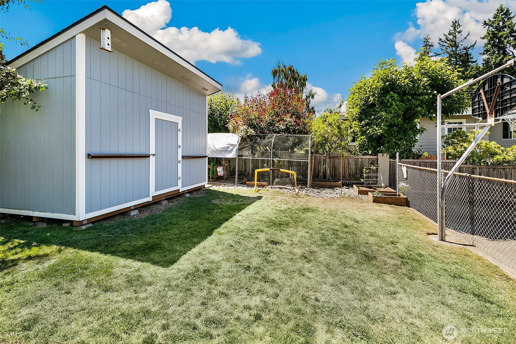 310 Pine Street Edmonds, WA 98020 - Photo 17 of 39