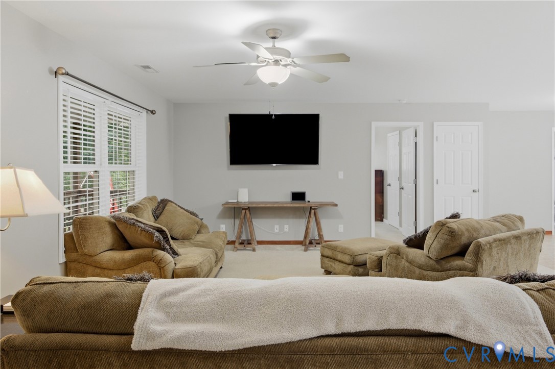 10009 Holly Road Mechanicsville, VA 23116 - Photo 6 of 43