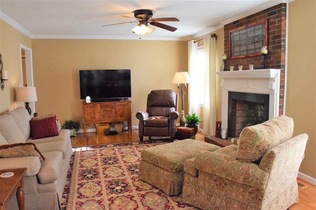 715 State Rd S-42-8016 Boiling Springs, SC 29316 - Photo 6 of 25 Gallery Image 6