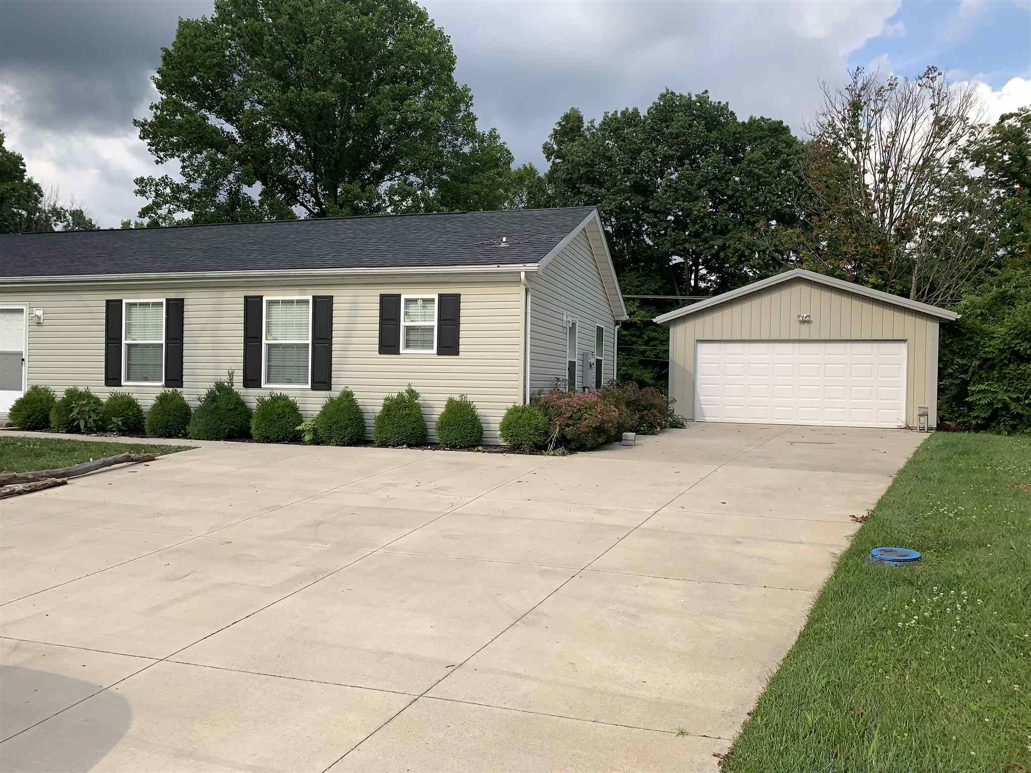 4640 Happy Hollow Road Bloomington, IN 47408 - Photo 3 of 10 Gallery Image 3