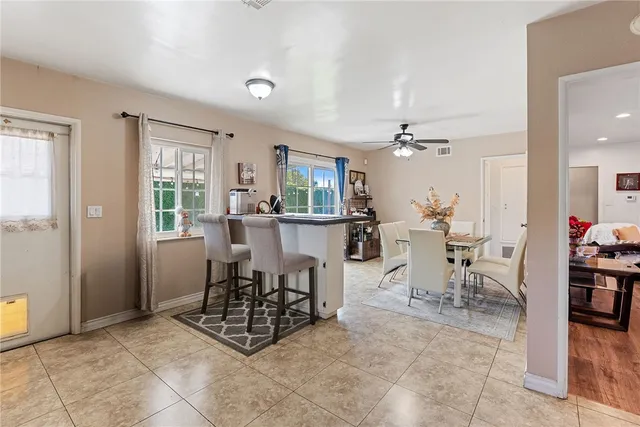 a view of a livingroom and dining room