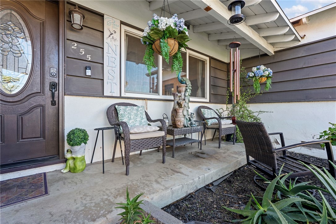 255 West Valencia Street Rialto, CA 92376 - Photo 21 of 34 a view of a house with backyard and sitting area