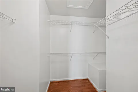 $560,000 | 11204 Edson Park Place, Unit 8, Rockville, MD 20852